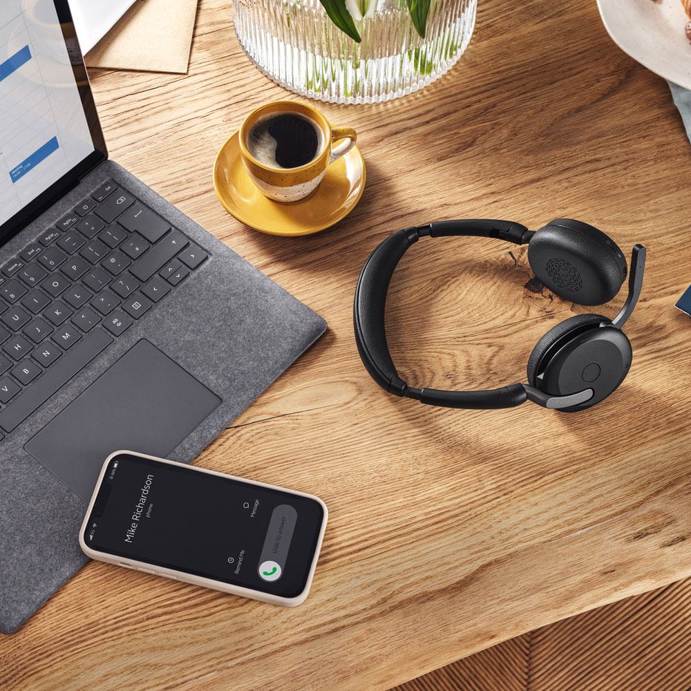 Funda de transporte flexible para Jabra Evolve2 65